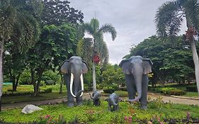 Kaengkrachan Diamond Green Resort